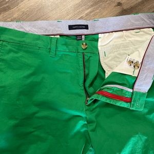 Tommy Hilfiger Kelly Green Chino Pant size 42/30